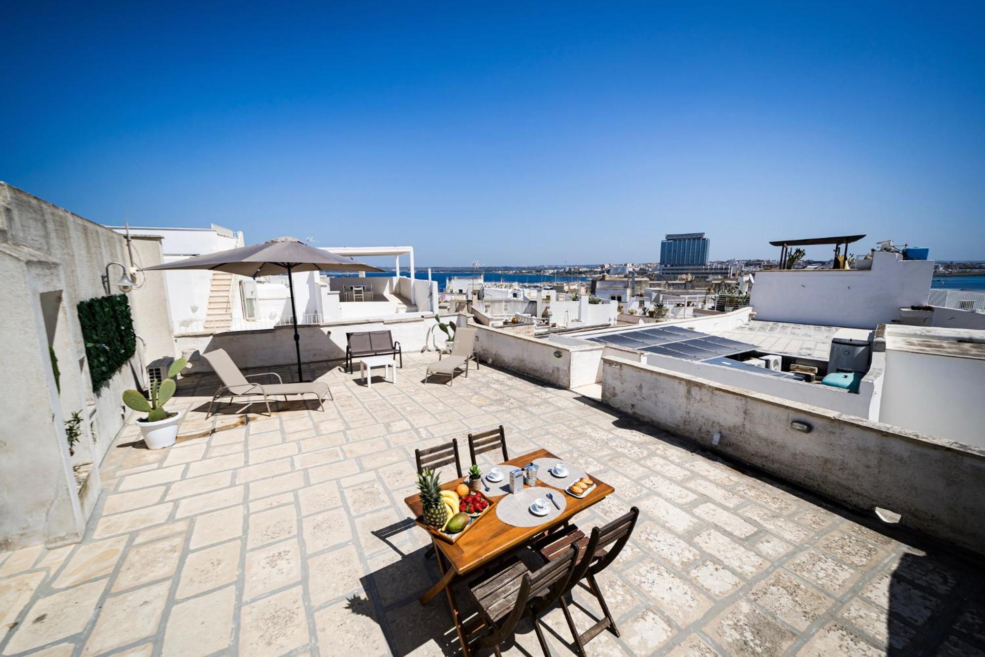 Corte De Maio - Exclusive Terrace - By Click Salento Gallipoli Exterior photo
